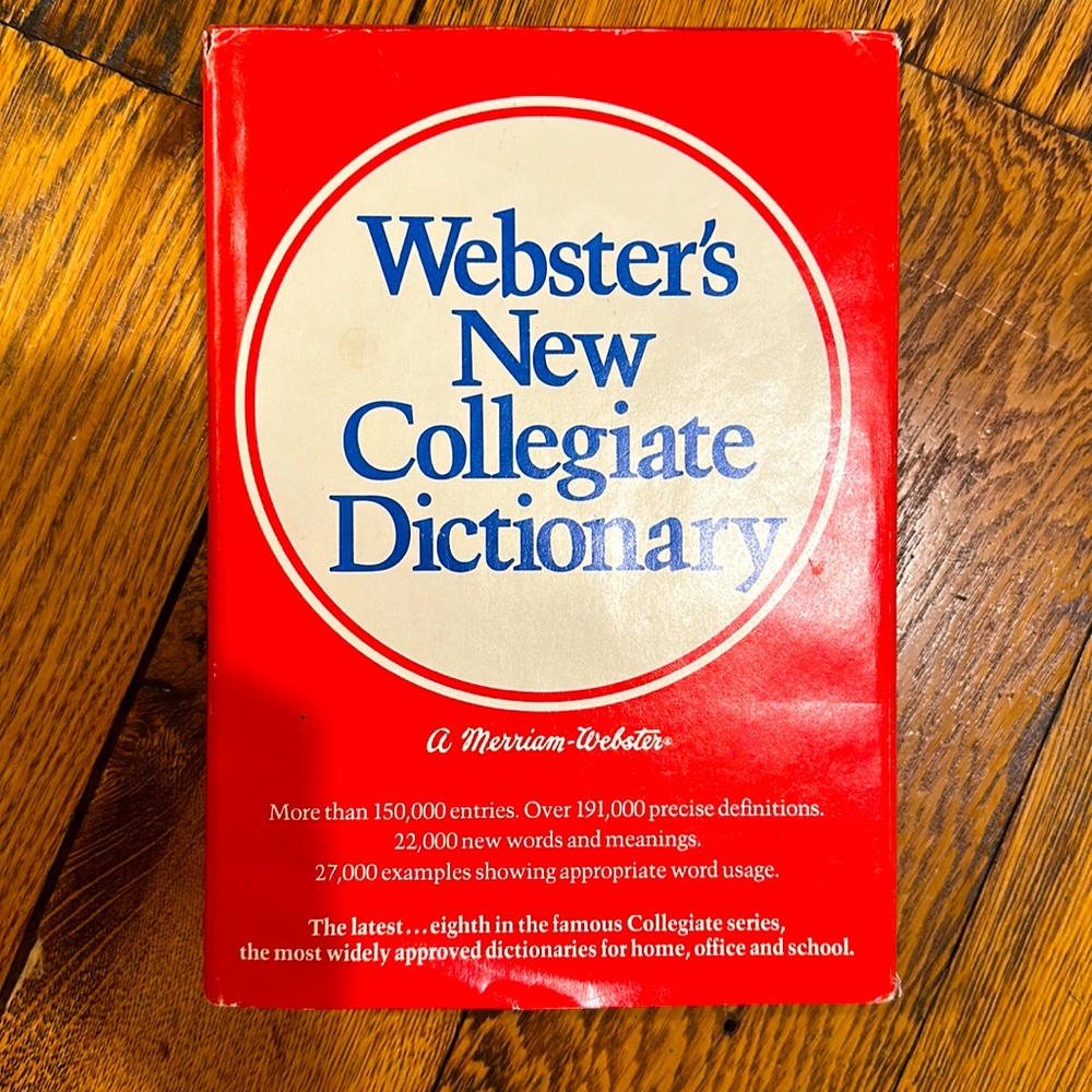 VINTAGE 📚WEBSTER’S 1975 HARDCOVER NEW COLLEGIATE DICTIONARY WITH THUMB INDEX